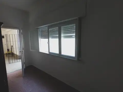 Depto Tipo Casa 4 ambientes con 1 baño