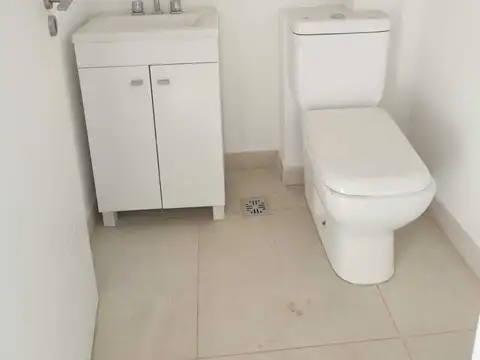 Oficina en Venta con 1 cochera