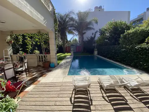 Casa en Venta de 4 dormitorios