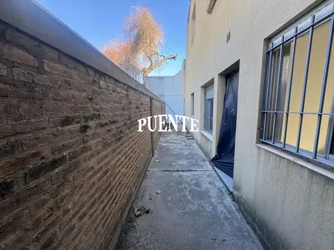 Depto Tipo Casa en Venta en Banfield, USD 150.000