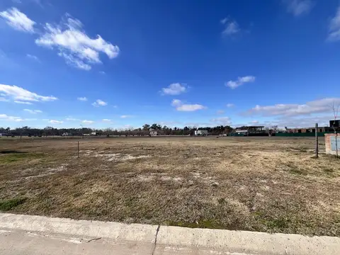 Barrio Puertos del Lago Nativas venta de lote interno
