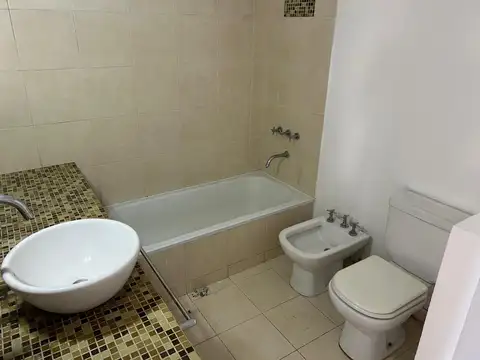 Departamento en Alquiler en Flores, $ 850.000