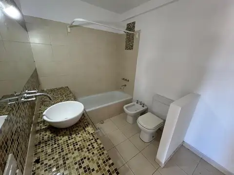 Departamento en alquiler - 2 Ambientes - Flores