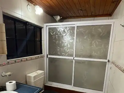 Casa en Alquiler con 1 cochera