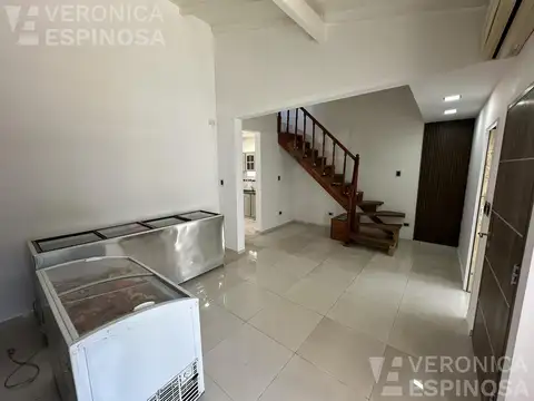 Depto Tipo Casa en Venta de 2 dormitorios