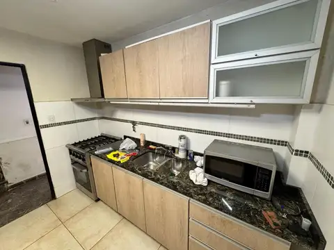 Depto Tipo Casa 4 ambientes con 2 baños
