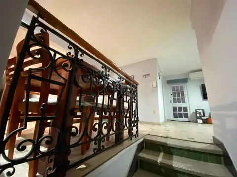 Depto Tipo Casa en Venta 26 años