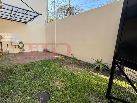 Depto Tipo Casa en Venta en Munro, USD 160.000