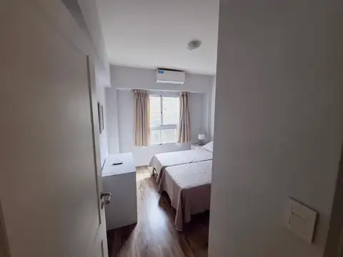 Colombres 700, Piso 2