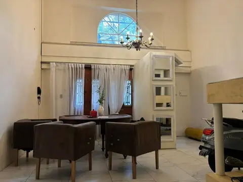Depto Tipo Casa en Venta de 4 ambientes