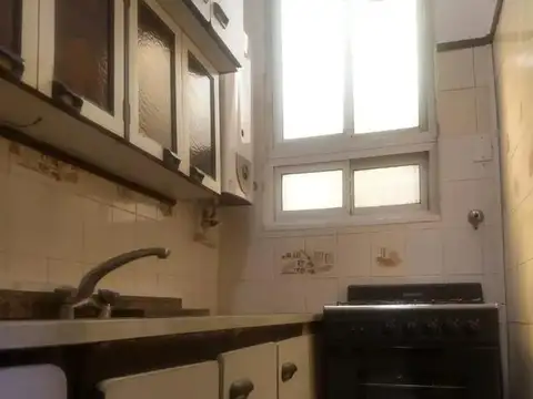 Montevideo 300, Piso 5
