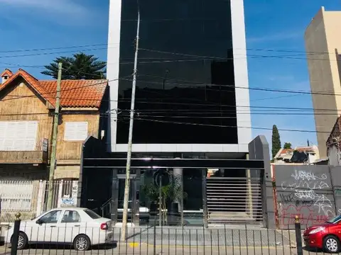 Excelente Oficina en Venta en Ramos Mejía - "Work It"