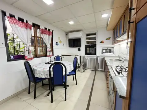BALDOMERO FERNANDEZ MORENO 1300