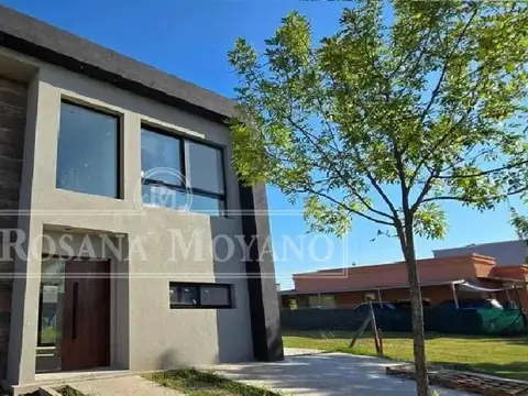 Casa A Estrenar - Lote Interno - Vila Marina I