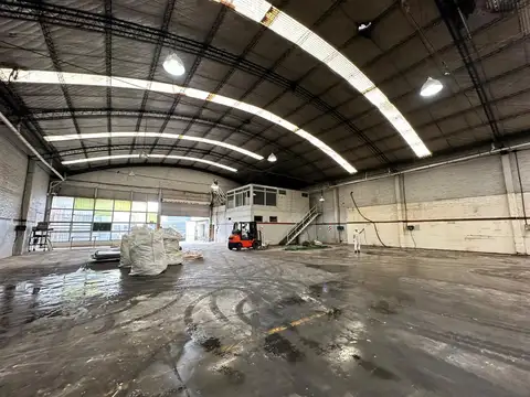 Galpon en Venta en Villa Ballester, USD 1.000.000