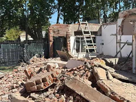 TERRENO LOTE VENTA BANFIELD CON PILETA