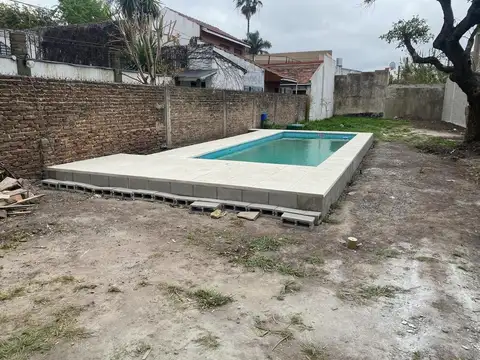 Terreno en Venta en Banfield, USD 230.000