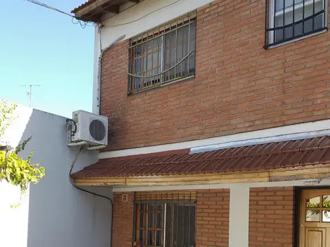 Casa en Alquiler de 3 dormitorios