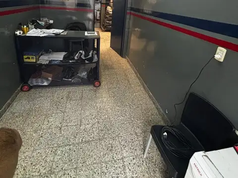 FABRICA + OFICINA EN VENTA EN LOMAS DEL MIRADOR