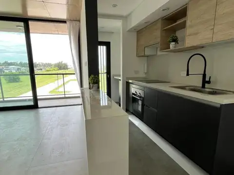 VENTA - 4 Ambientes C/balcón -Cochera - Complejo Mirasoles Punto estratégico - CANNING