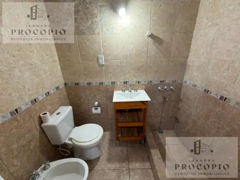 Depto Tipo Casa 2 ambientes con 3 baños