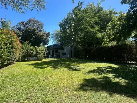 Casa 2 dorm con pileta