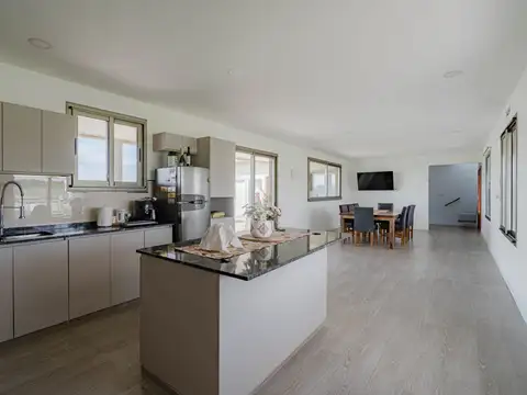 Casa en Venta en Cañuelas, USD 395.000