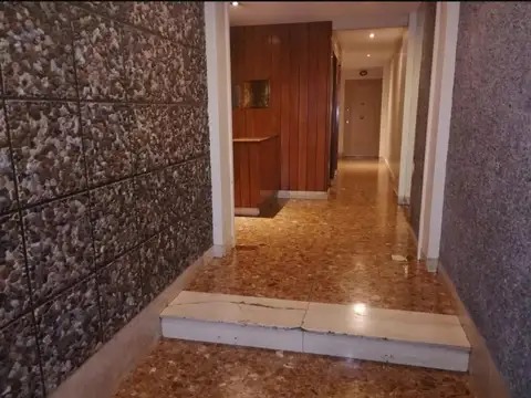 Azcuénaga y San Luis a metros de facultades