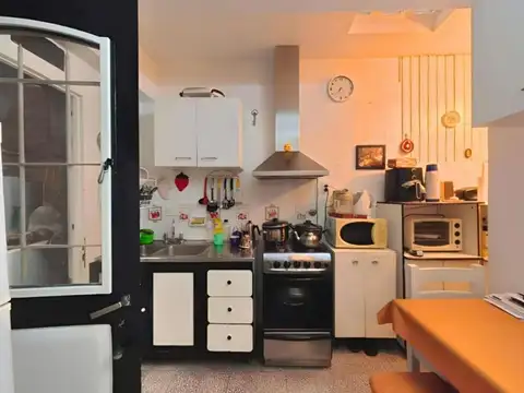 Casa 4 ambientes con 1 baño