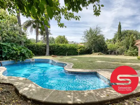 Casa Venta barrio Fisherton 3 dormitorios jardín pileta