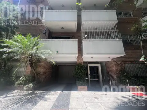 Hermoso y amplio 4 ambientes en dúplex con Cochera y Baulera en Venta - Boedo