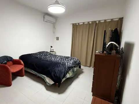 VENTA CASA 2 DORMITORIOS EN BARRIO ANAHí ESPERANZA