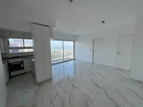 Venta departamento a Estrenar 2 ambientes con balcón y Vista al Mar. Parque Luro