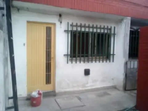 VENTA - PH 2 AMBIENTES  VILLA SARMIENTO