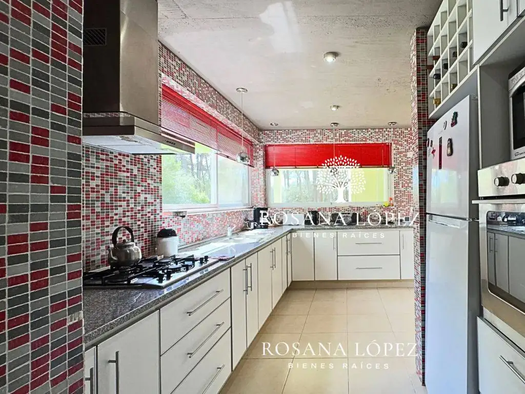 Casa en Venta en La Herradura