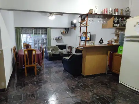 PH 3 Ambientes en Planta Baja con Patio y Depósito – Sarandí, Avellaneda
