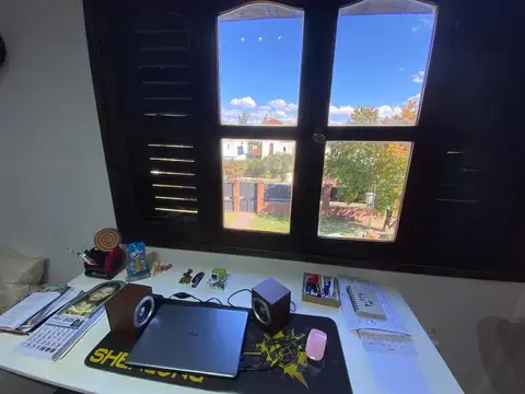 Casa en Venta con 5 cocheras