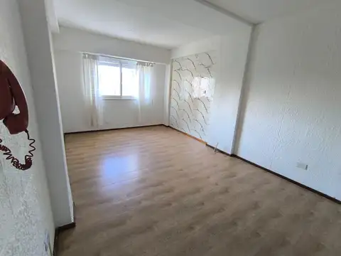 Departamento en Alquiler en Barrio Norte, $ 450.000