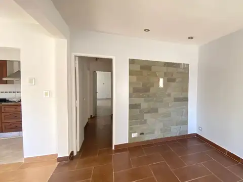 Casa en Venta en Jose Leon Suarez, USD 145.000
