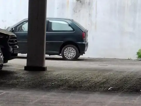 Cochera en venta, Olivos