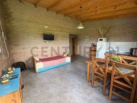 CASA EN VENTA 2 AMBIENTES LOBOS