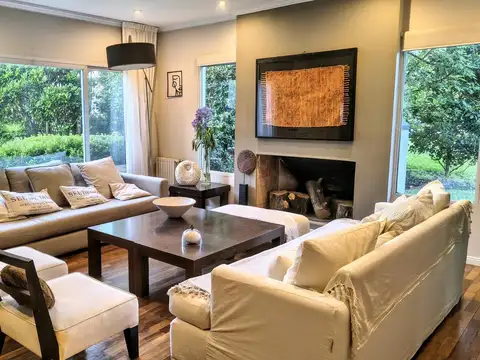 Casa en Alquiler Temporal de 4 dormitorios