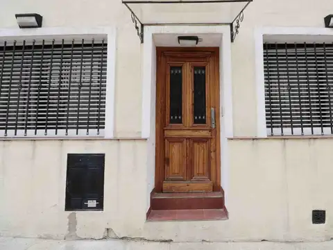 VENTA PH TIPO CASA 3 AMB CON TERRAZA - ALMAGRO