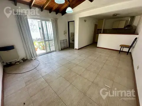 Depto Tipo Casa en Venta de 4 dormitorios