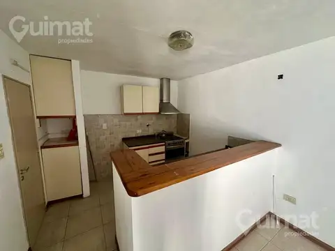 Depto Tipo Casa 5 ambientes con 4 baños