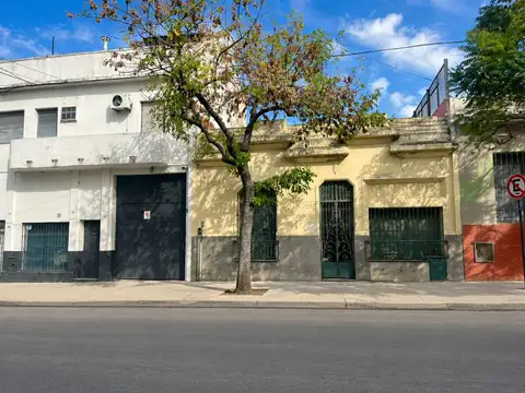 Venta casa en Boedo .Oportunidad