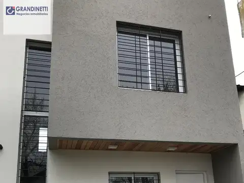 Dúplex de 2 dorm con parrillero