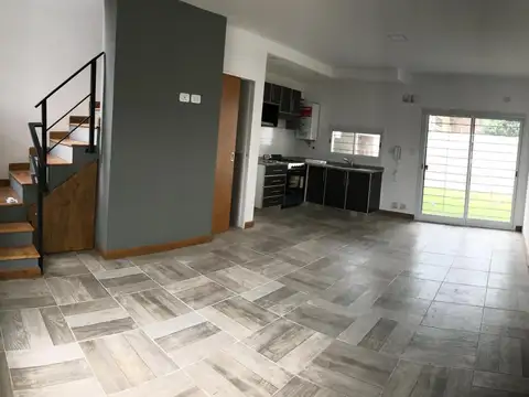 Casa en Alquiler de 2 dormitorios