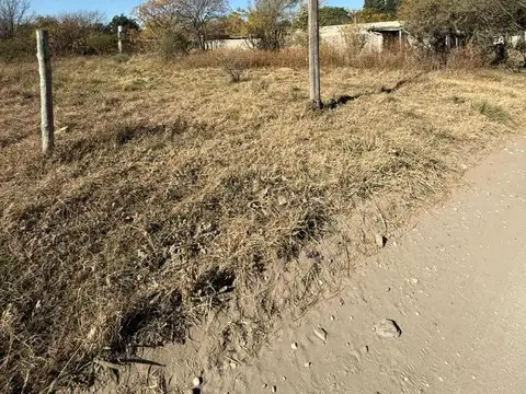 VENTA - TERRENO CON ESRITURA - VILLA DEL PRADO