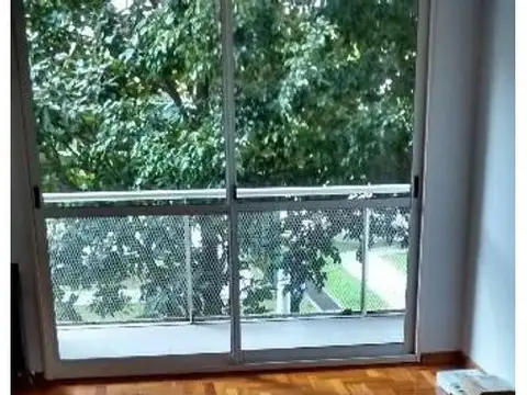 11 De Septiembre 2600, Piso 1